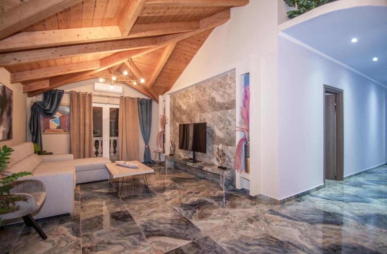 Casa Di Voz Shared Villa Studios With Free Gym Services By "Elite" Gaitani Exterior foto